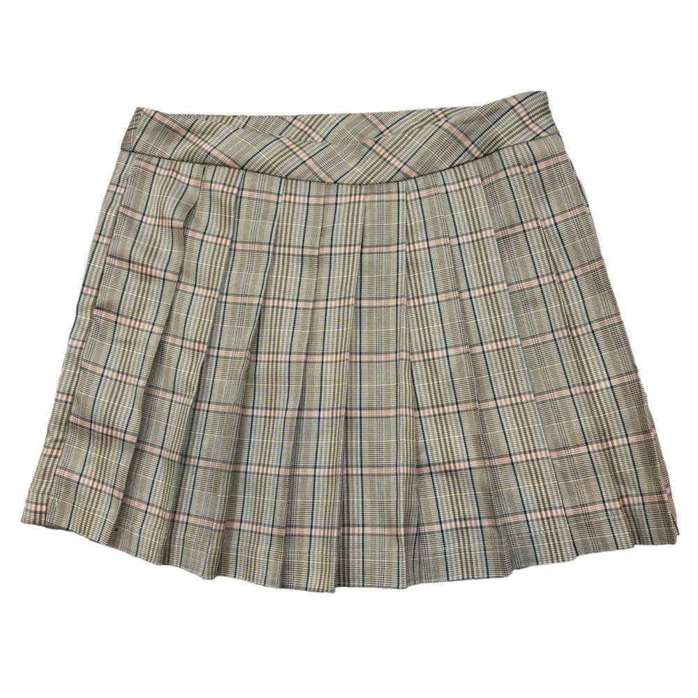 Ladies Lulu’s Plaid Pleated Mini Skort Size Medium